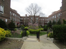 Home for New construction Kew Gardens Hills, Queens