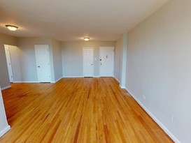 Home for Sale Briarwood, Queens