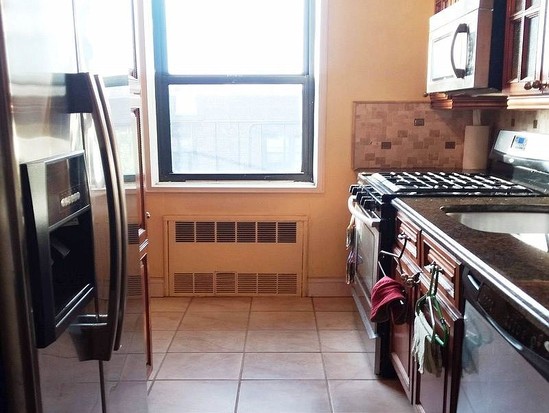 Condo for Sale Briarwood, Queens