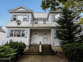 Home for Sale Briarwood, Queens