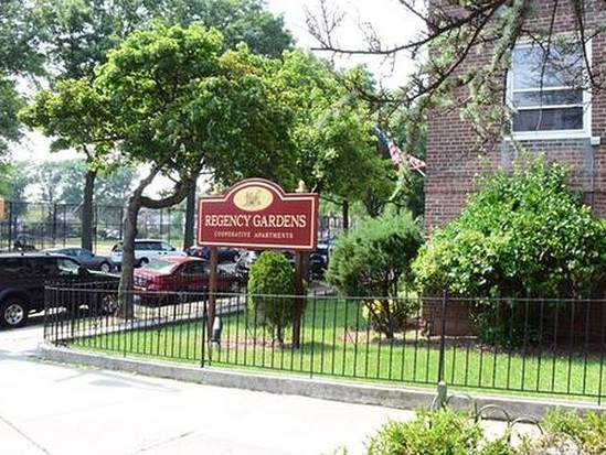 Condo for Sale Kew Gardens Hills, Queens