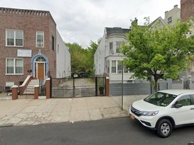 Home for Pre-foreclosure Morrisania, Bronx