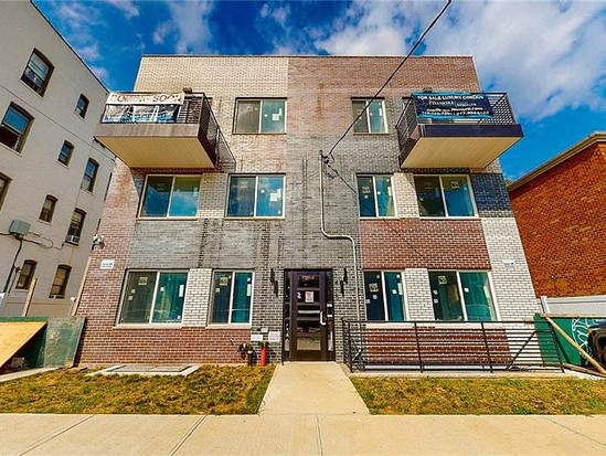 Multi-family for Sale Bensonhurst, Brooklyn