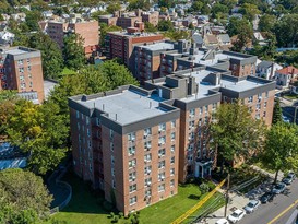 Home for Sale Briarwood, Queens