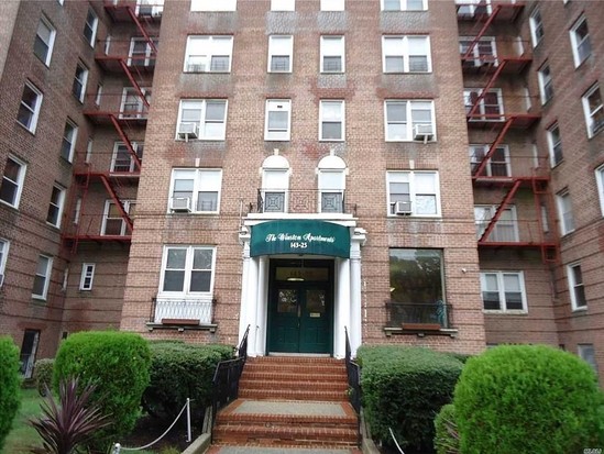 Condo for Sale Briarwood, Queens