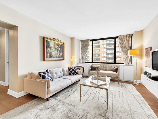 Condo for Sale Upper East Side, Manhattan