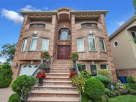 Home for Sale Whitestone, Queens