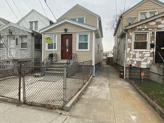 Single-family for Sale Springfield Gardens, Queens