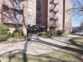 Home for Sale Kew Gardens Hills, Queens