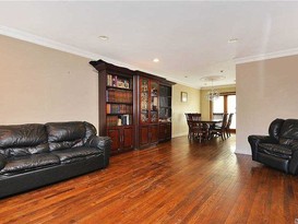 Home for Sale Kew Gardens Hills, Queens