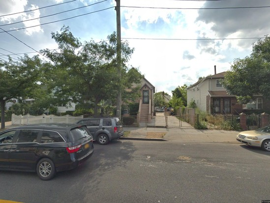 Single-family for Sale Springfield Gardens, Queens