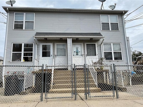 Multi-family for Sale Dongan Hills, Staten Island