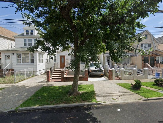 Multi-family for Pre-foreclosure / auction Jamaica, Queens