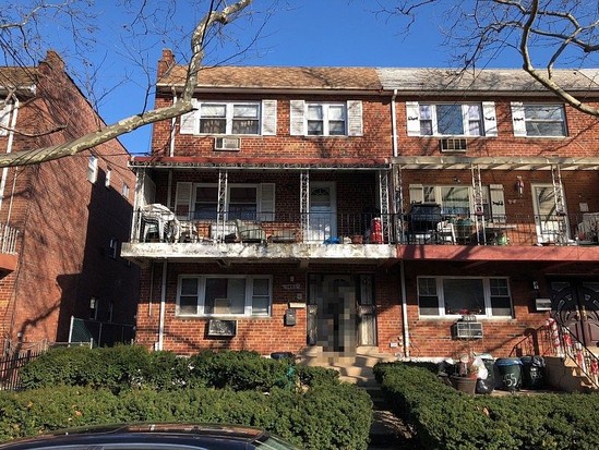 Single-family for Pre-foreclosure / auction Canarsie, Brooklyn