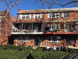 Home for Pre-foreclosure / auction Canarsie, Brooklyn