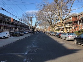 Home for Pre-foreclosure / auction Canarsie, Brooklyn