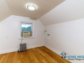 Home for Sale Brookville, Queens