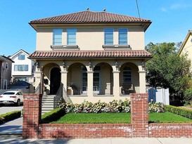 Home for Sale Manhattan Beach, Brooklyn