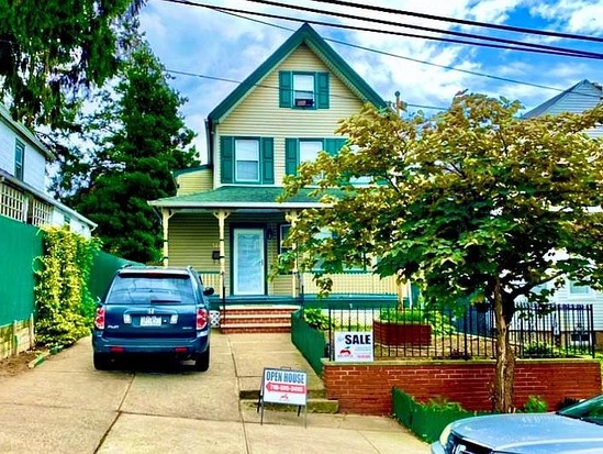 Single-family for Sale St George, Staten Island