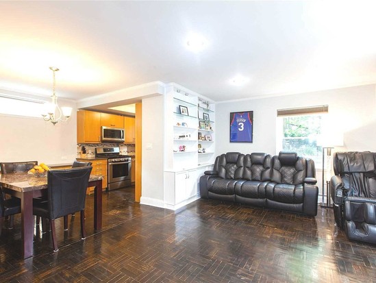 Condo for Sale Kew Gardens Hills, Queens