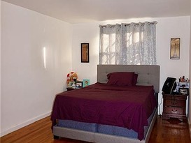 Home for Sale Throggs Neck, Bronx