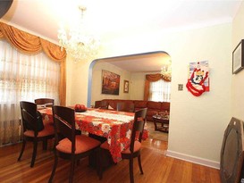 Home for Sale Briarwood, Queens