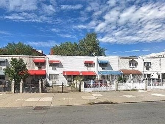 Single-family for Pre-foreclosure Crotona Park East, Bronx