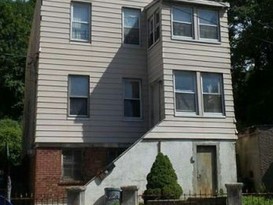 Home for Pre-foreclosure / auction New Brighton, Staten Island