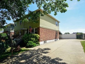 Home for Sale South Ozone Park, Queens