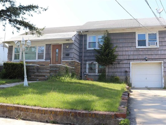 Single-family for Sale Far Rockaway, Queens