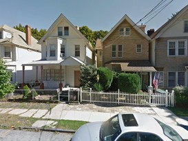 Home for Pre-foreclosure / auction Tompkinsville, Staten Island