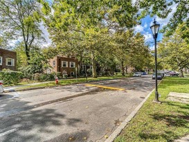 Home for Sale Kew Gardens Hills, Queens