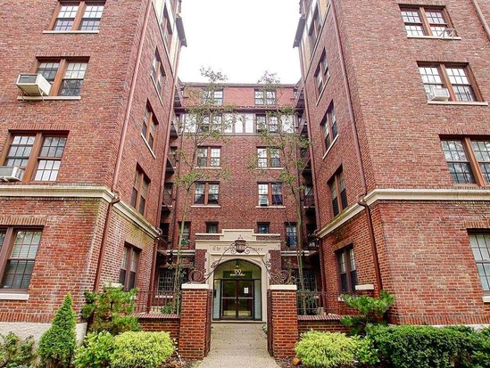 Condo for Sale Forest Hills, Queens