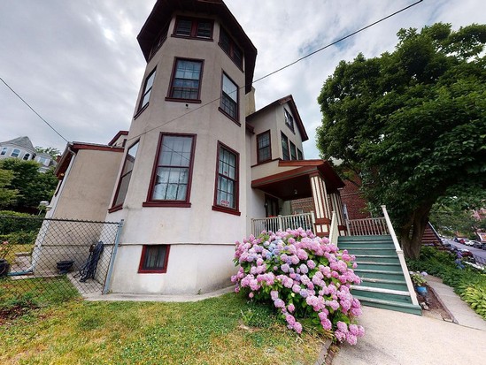 Single-family for Sale St George, Staten Island