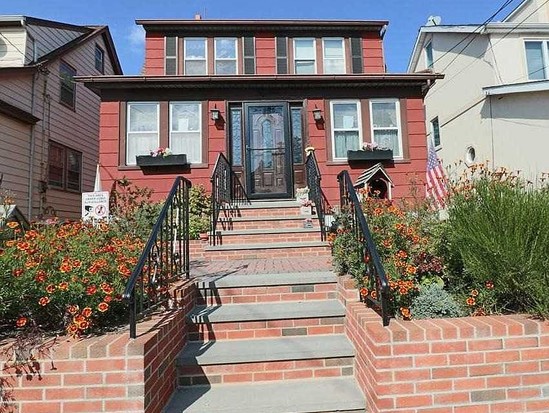 Single-family for Sale Whitestone, Queens