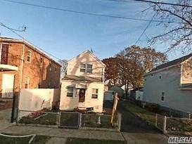 Home for Pre-foreclosure / auction South Ozone Park, Queens