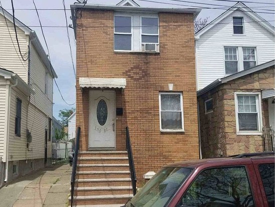 Single-family for Pre-foreclosure / auction South Jamaica, Queens