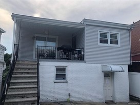 Home for Sale Schuyerville, Bronx