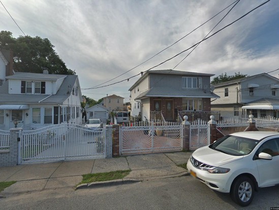 Single-family for Sale Springfield Gardens, Queens