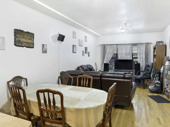 Multi-family for Pre-foreclosure / auction Crown Heights, Brooklyn