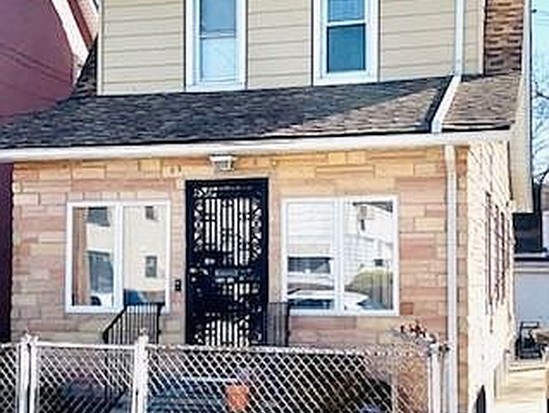 Single-family for Sale Springfield Gardens, Queens