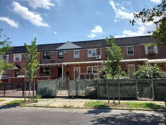 Single-family for Sale Kew Gardens Hills, Queens