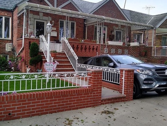 Single-family for Sale Bensonhurst, Brooklyn