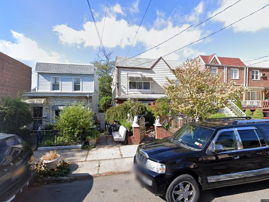 Single-family for Pre-foreclosure / auction Flatlands, Brooklyn