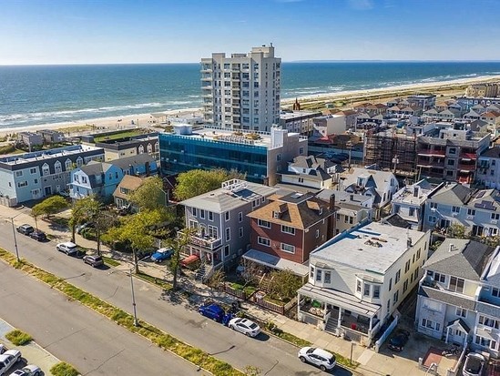 Multi-family for Sale Rockaway Beach, Queens