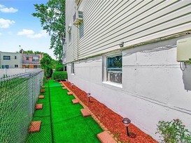 Home for Sale Throggs Neck, Bronx