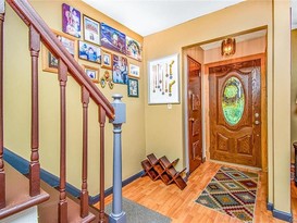 Home for Sale Throggs Neck, Bronx