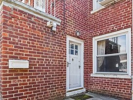 Home for Sale Throggs Neck, Bronx