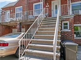 Home for Sale Throggs Neck, Bronx