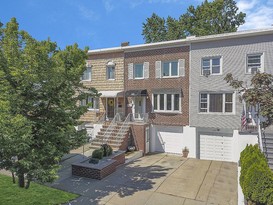 Home for Sale Throggs Neck, Bronx